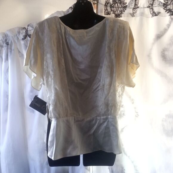 * Ronnie O blouse size 14. (  box AC ) - Picture 3 of 3